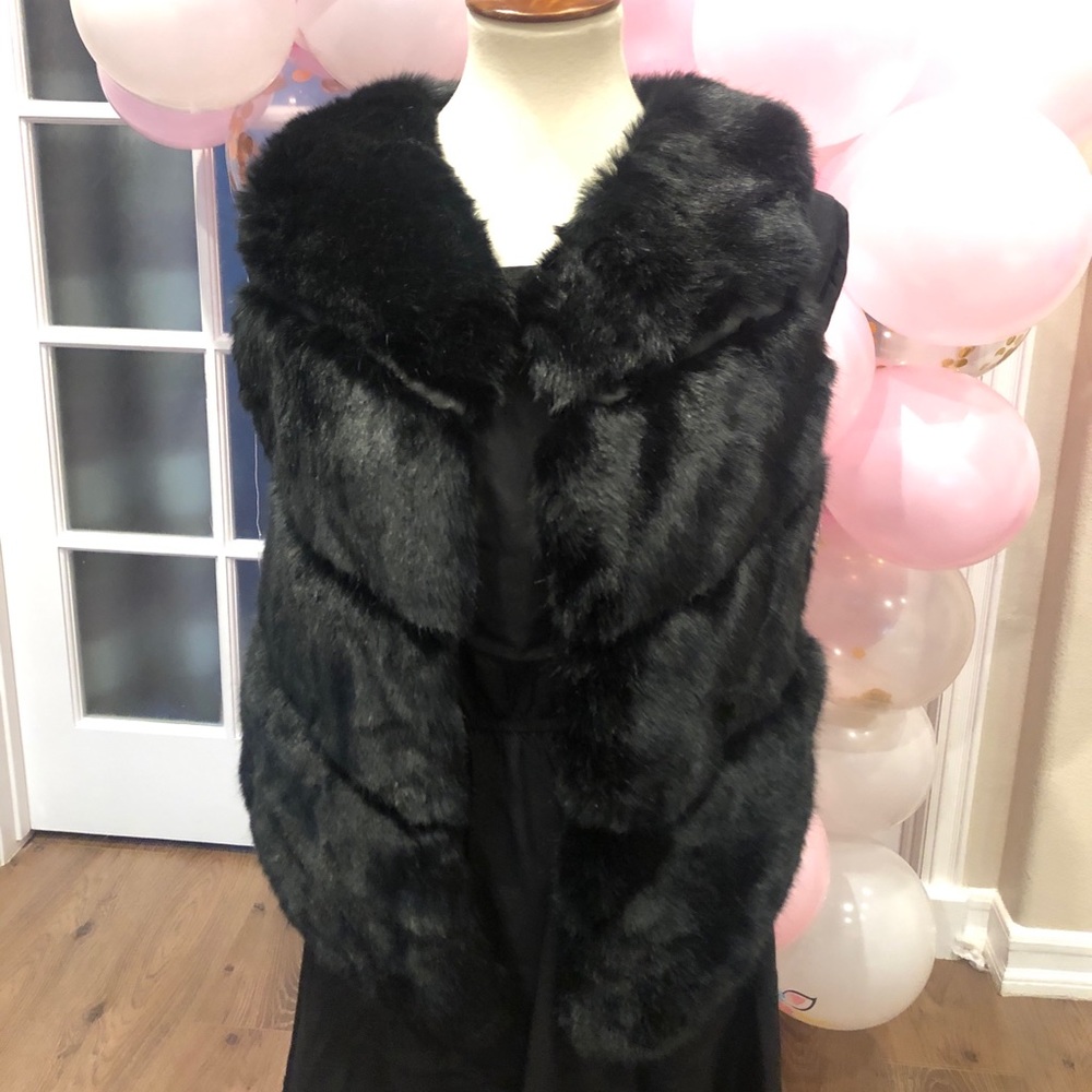 Women Faux Fur Vest Size S